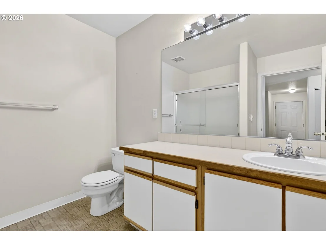 Photo of Unit 162 at 4606 W POWELL BLVD