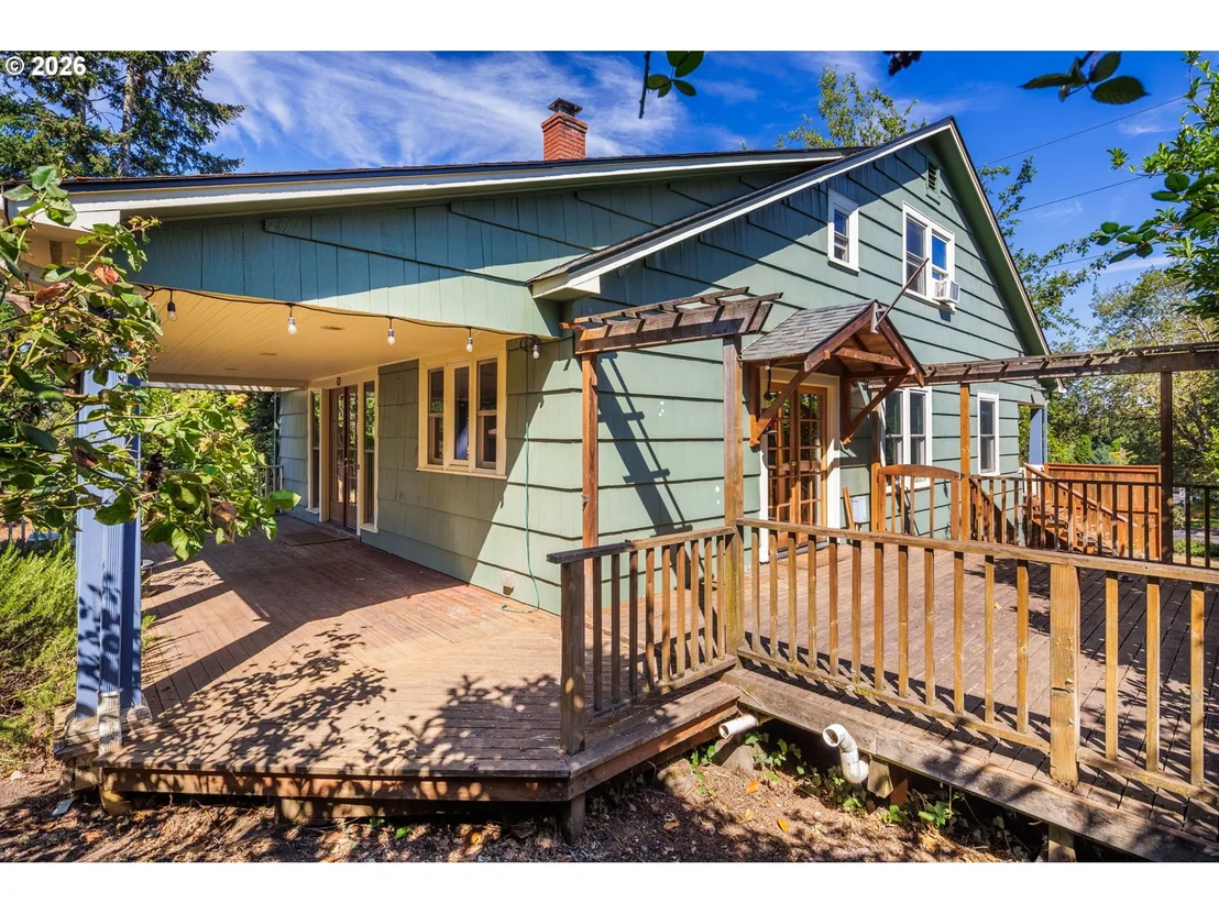 Photo of 3190 W 18TH AVE