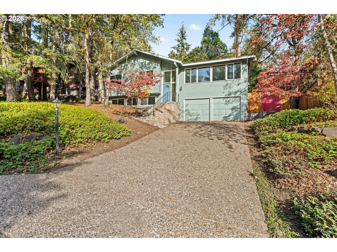 Photo of 505 LOCHMOOR PL