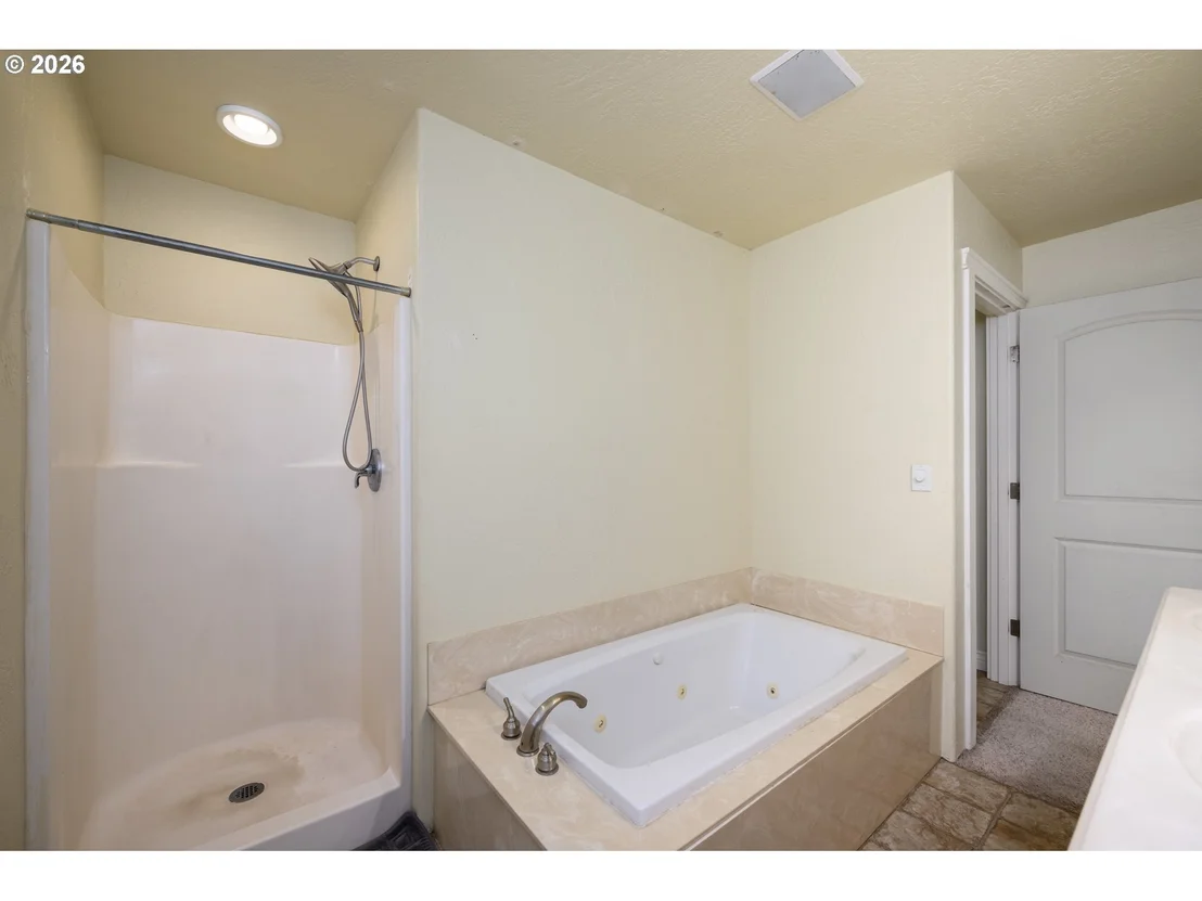 Photo of 356 SETHER AVE