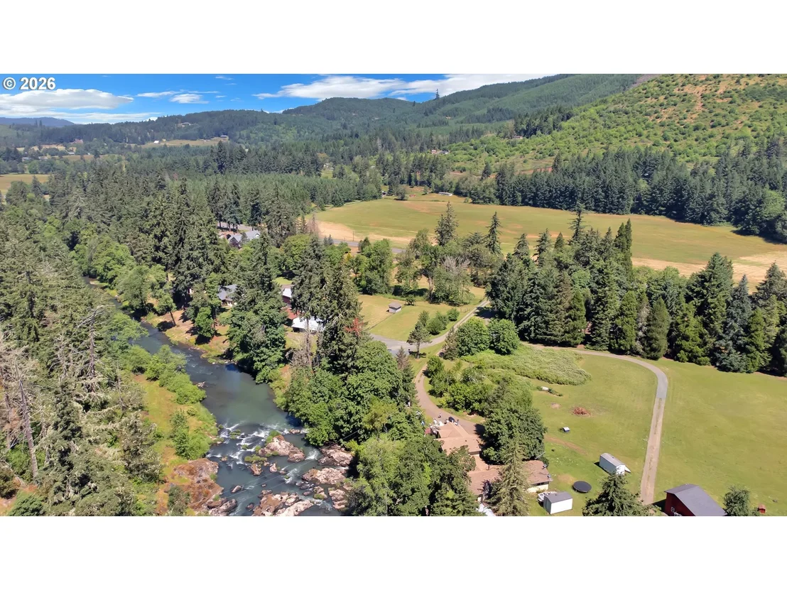 Photo of 34558 ROW RIVER RD