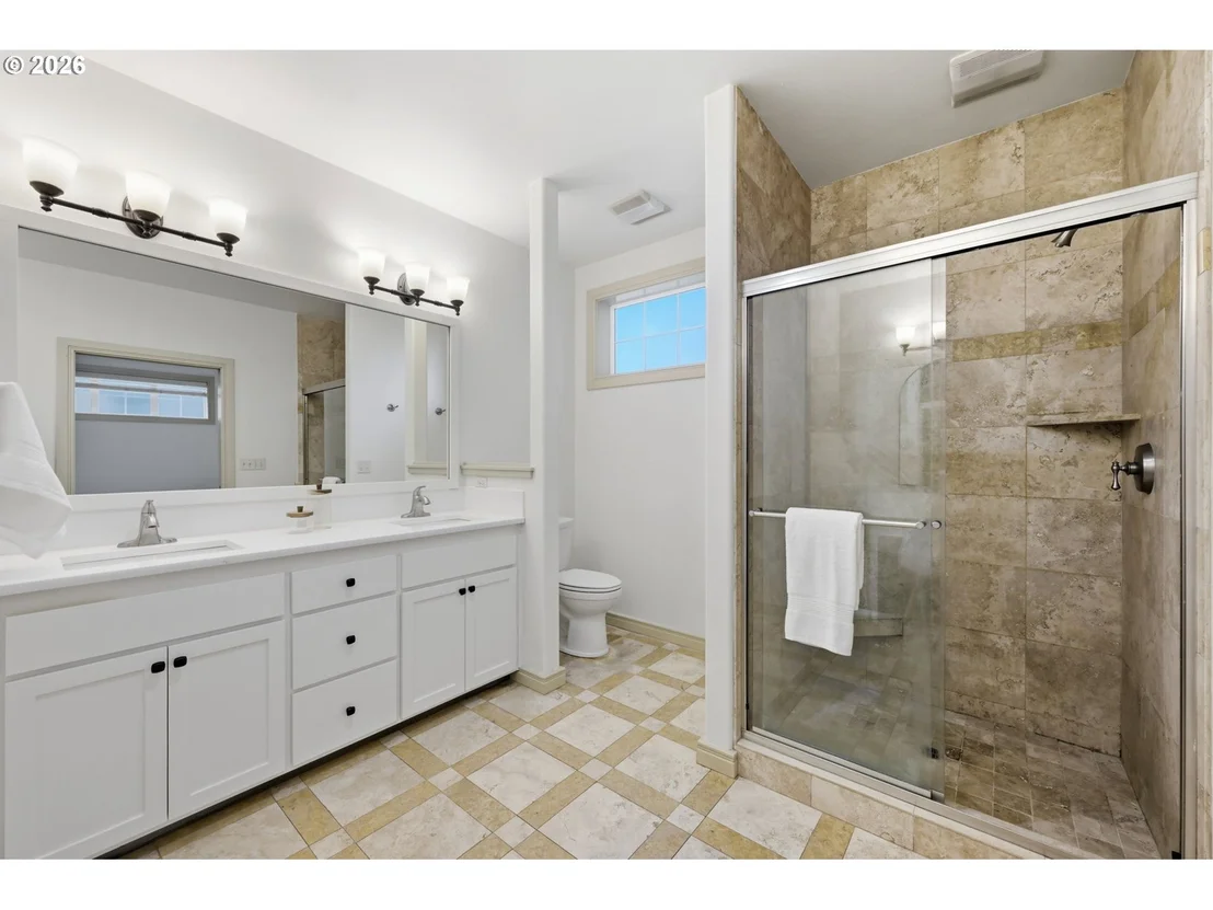 Photo of 441 COVEY LN