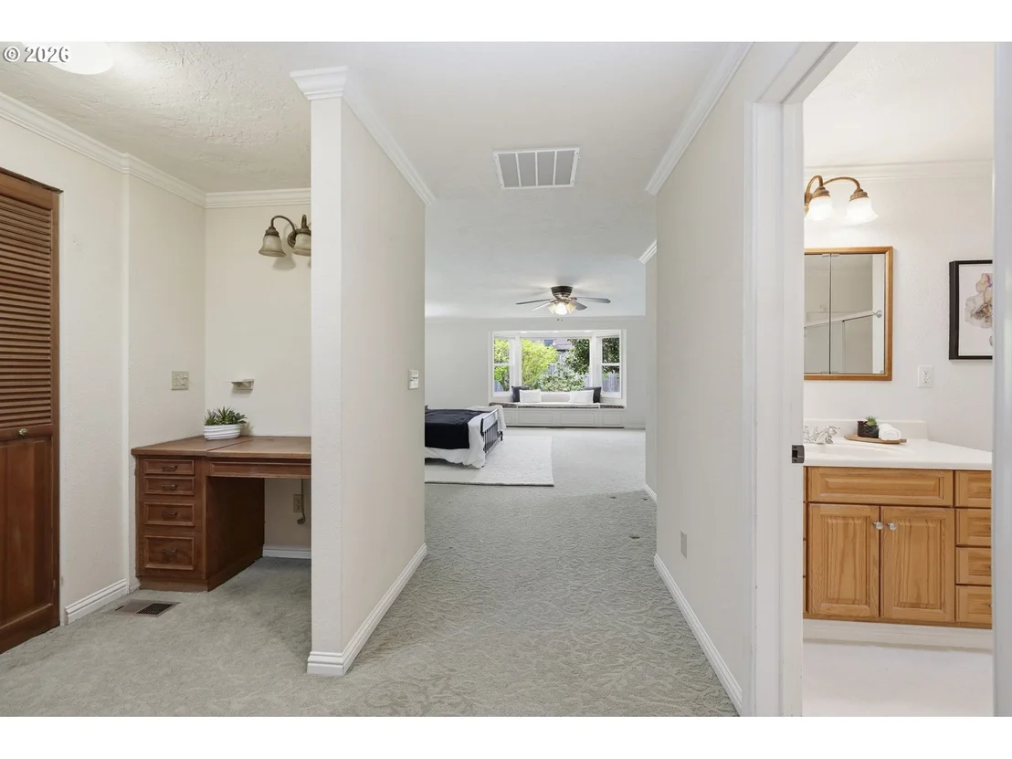 Photo of 394 CHERRY DR