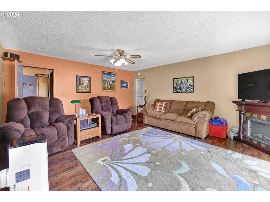 Photo of 80845 LOST CREEK RD