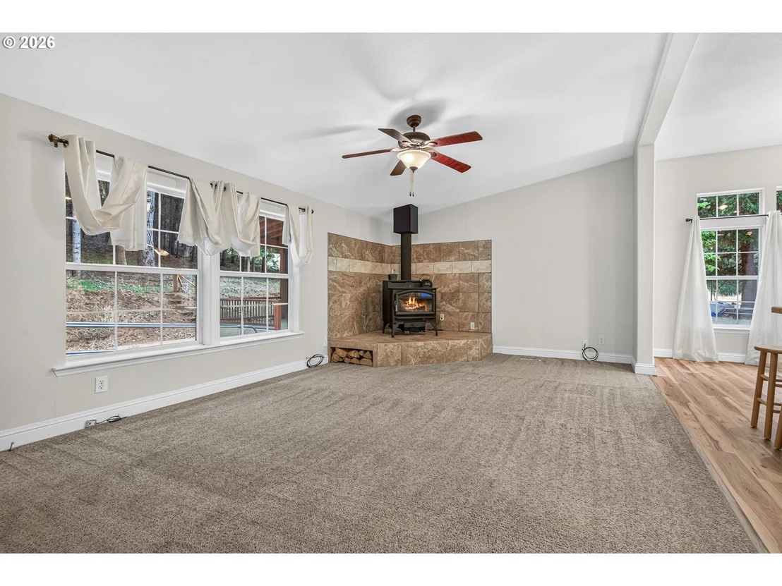 Photo of 530 INGALLS LN