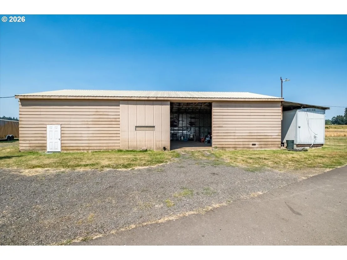 Photo of 34976 KAMPH DR