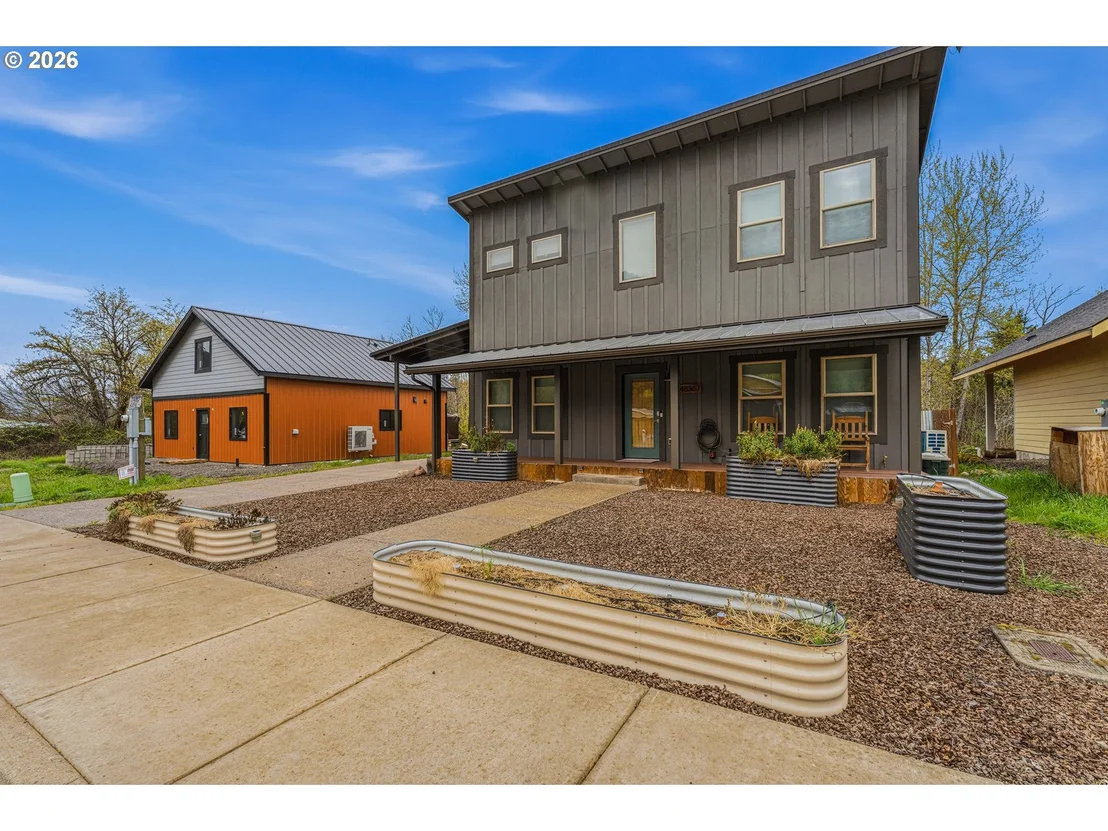 Photo of 48367 ROARING RAPIDS WAY