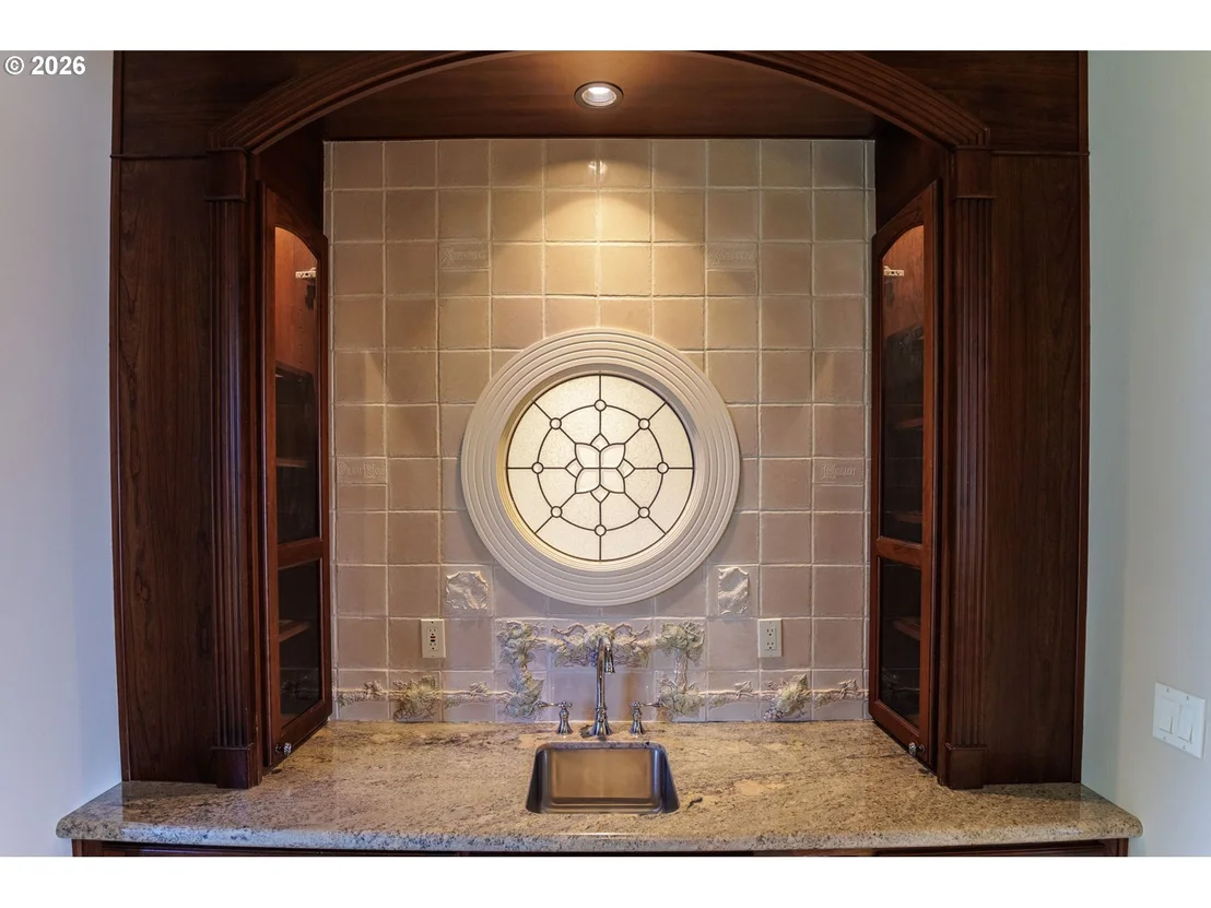 Photo of 2663 RIDGEMONT DR
