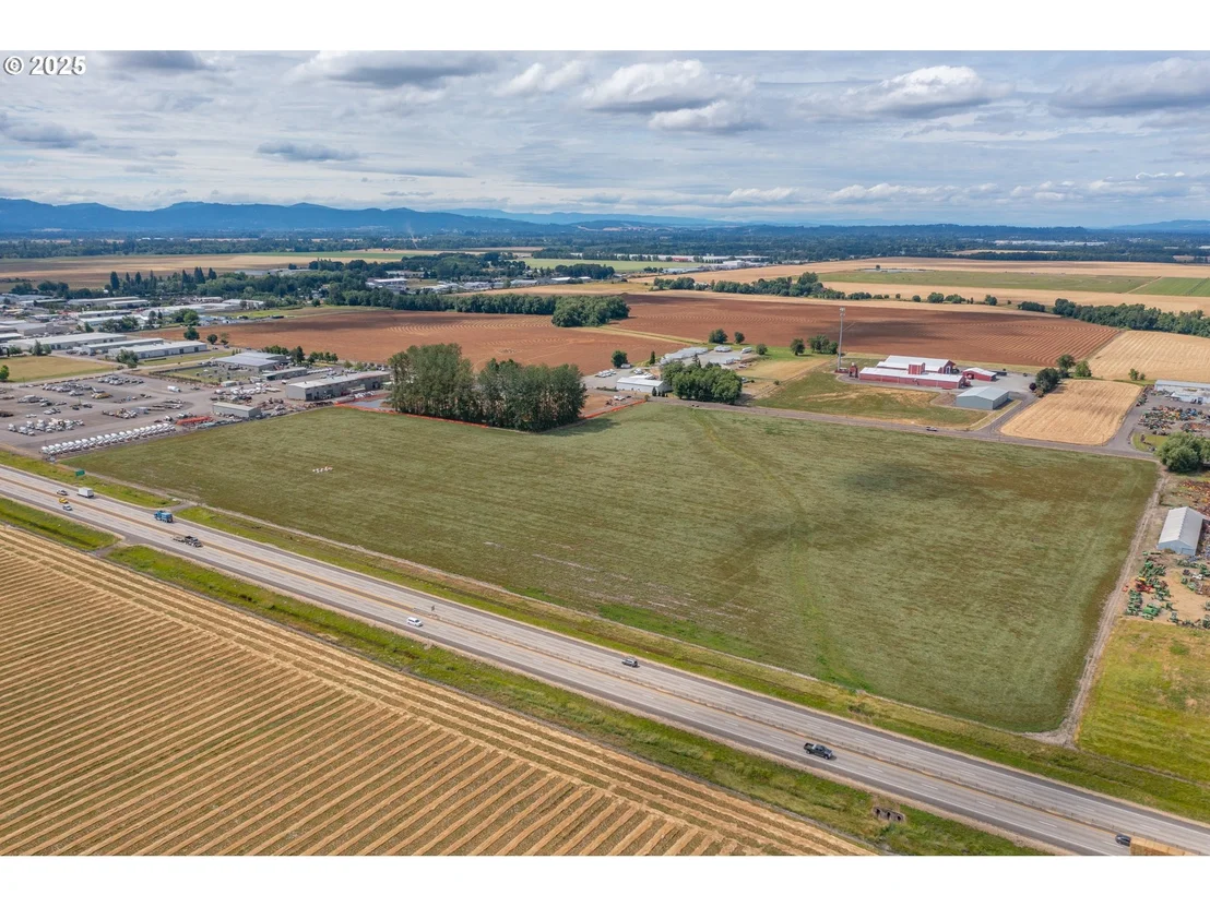 Photo of 32320 Highway 34