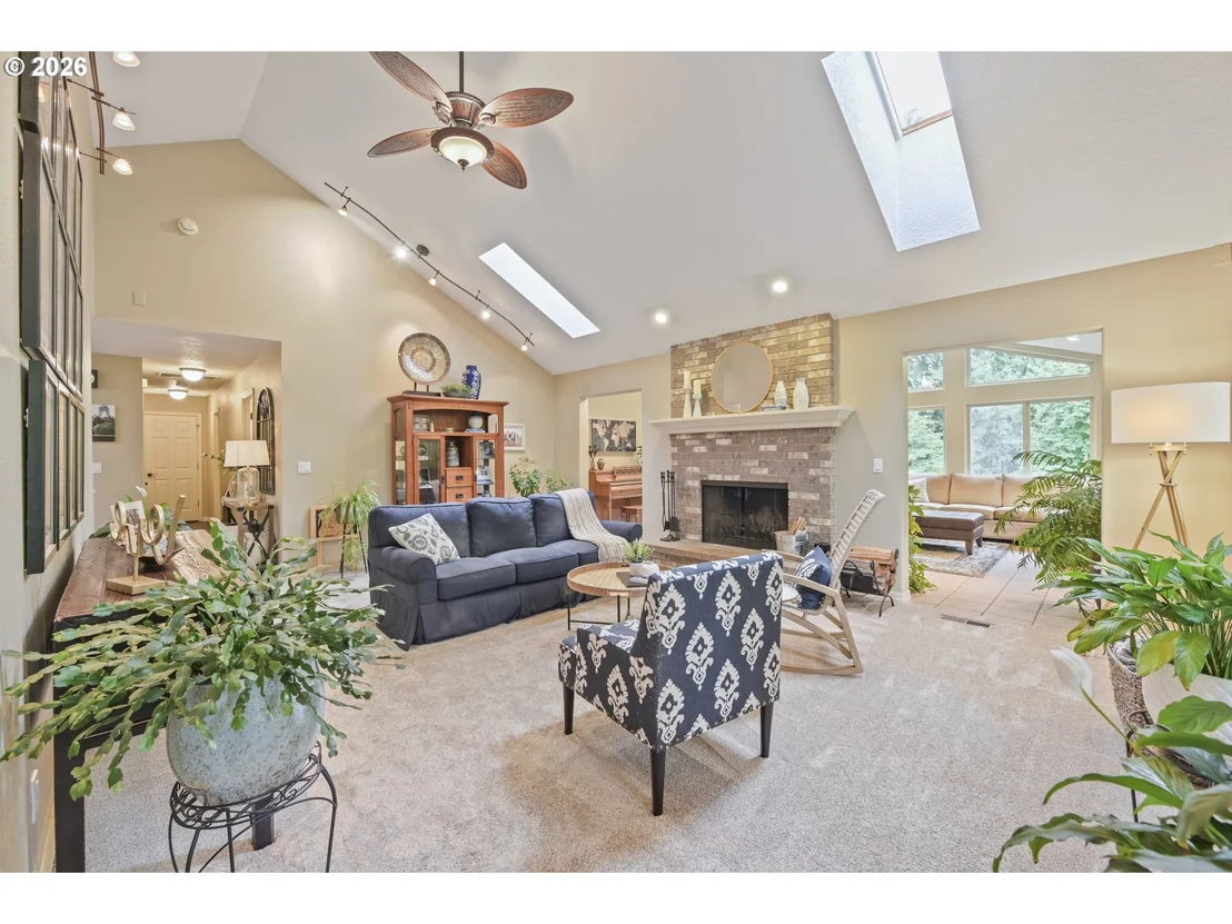 Photo of 28660 SE K W ANDERSON RD