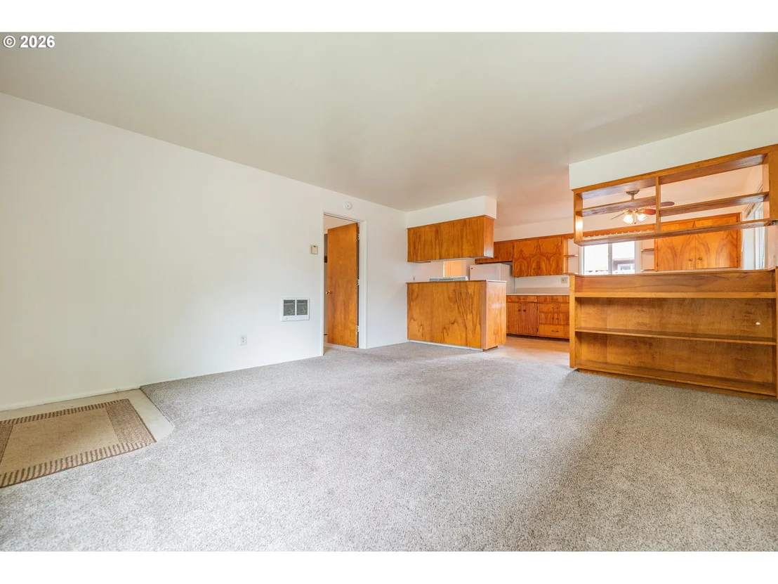 Photo of 229 HOLEMAN AVE