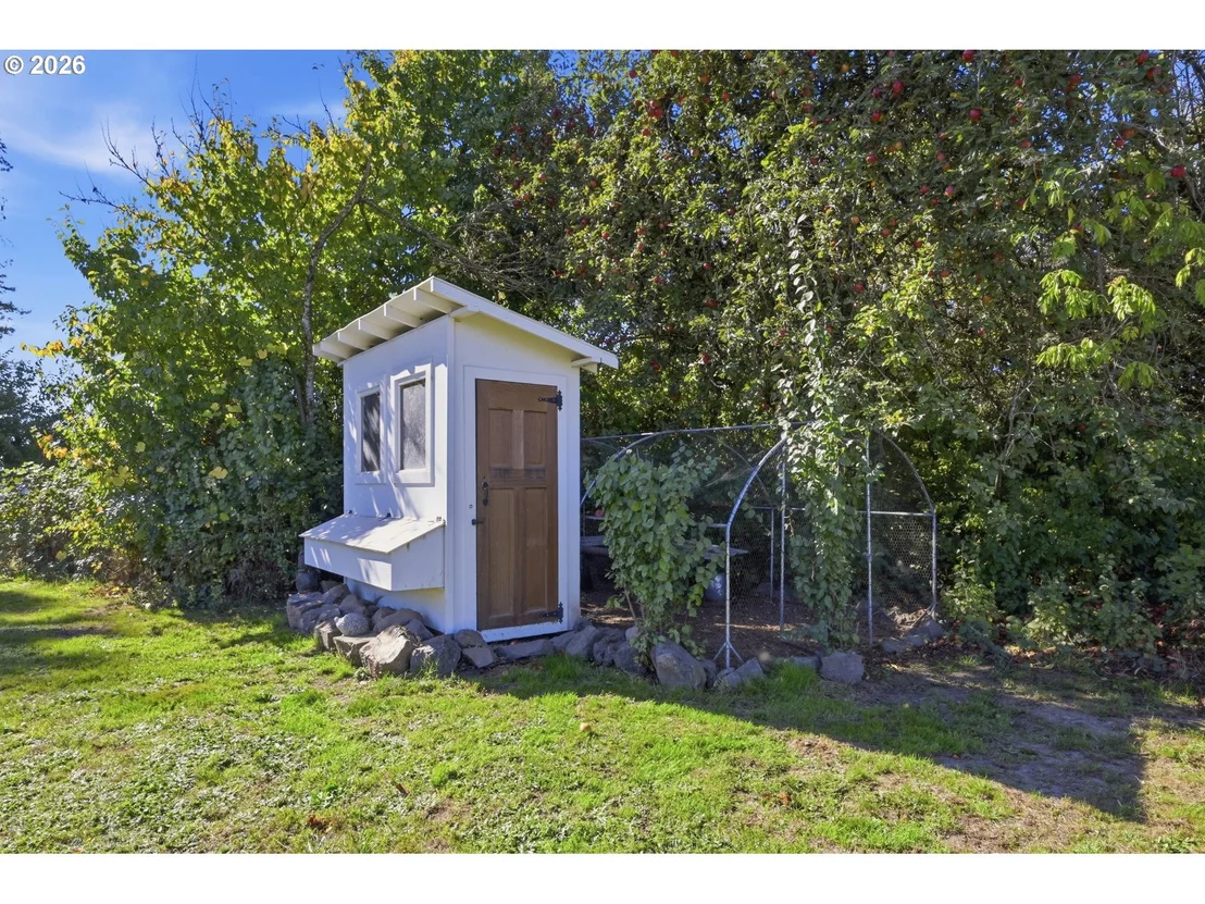 Photo of 32565 BOSTON MILL DR
