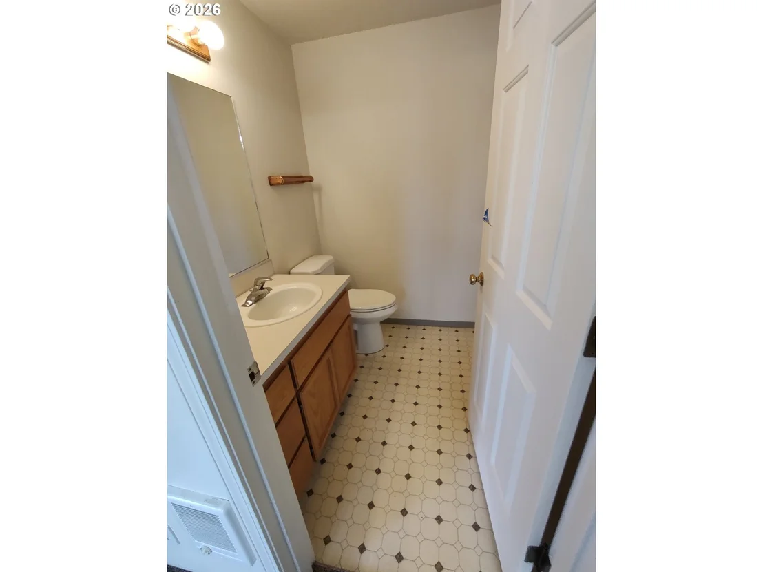 Photo of 257 SMITH LOOP