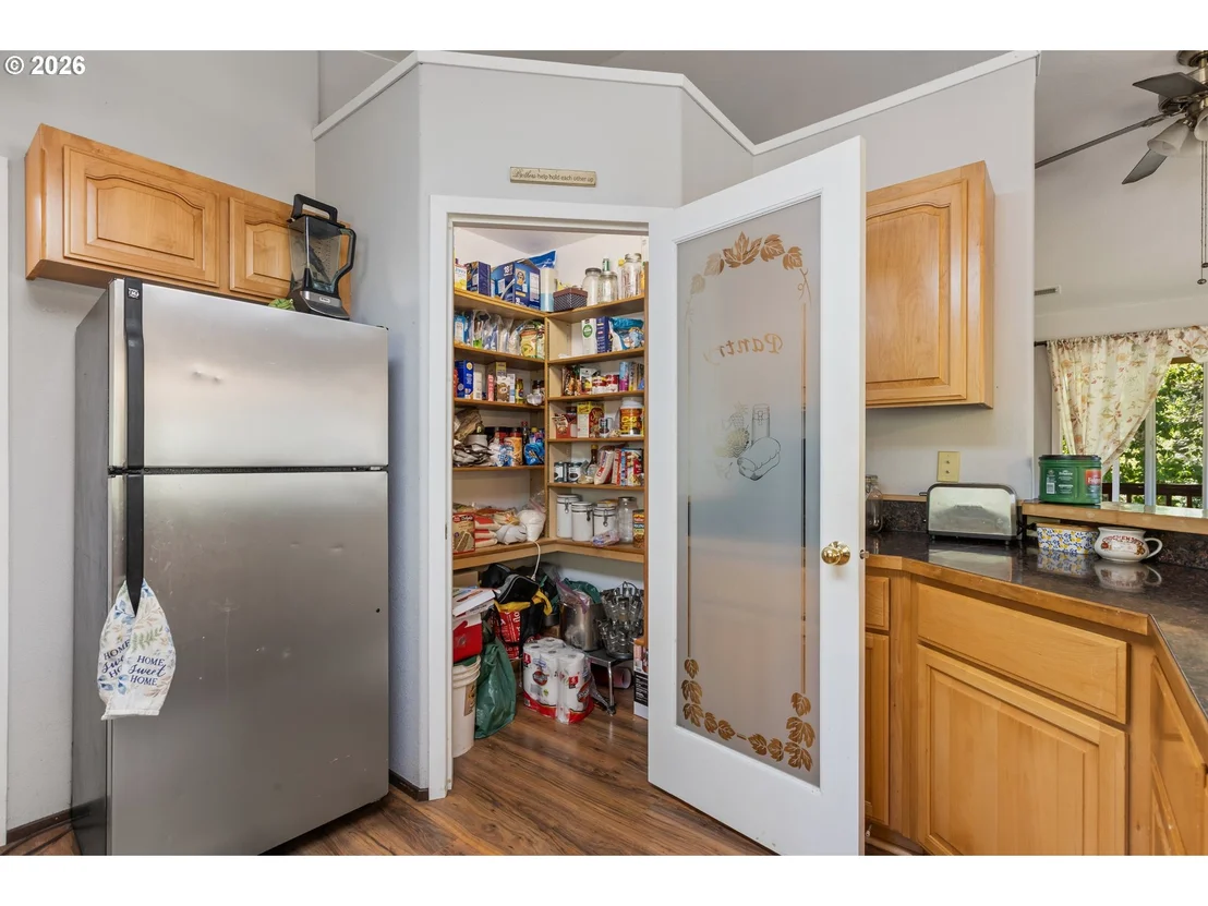 Photo of 123 BURCHARD DR