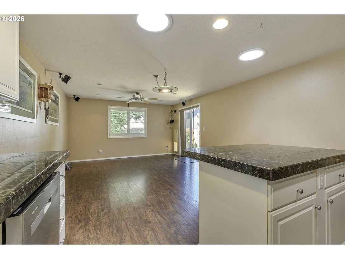 Photo of 1235 CRYSTAL LN