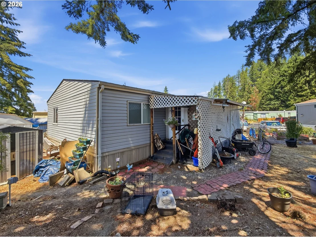 Photo of Unit 39 at 2145 31ST ST