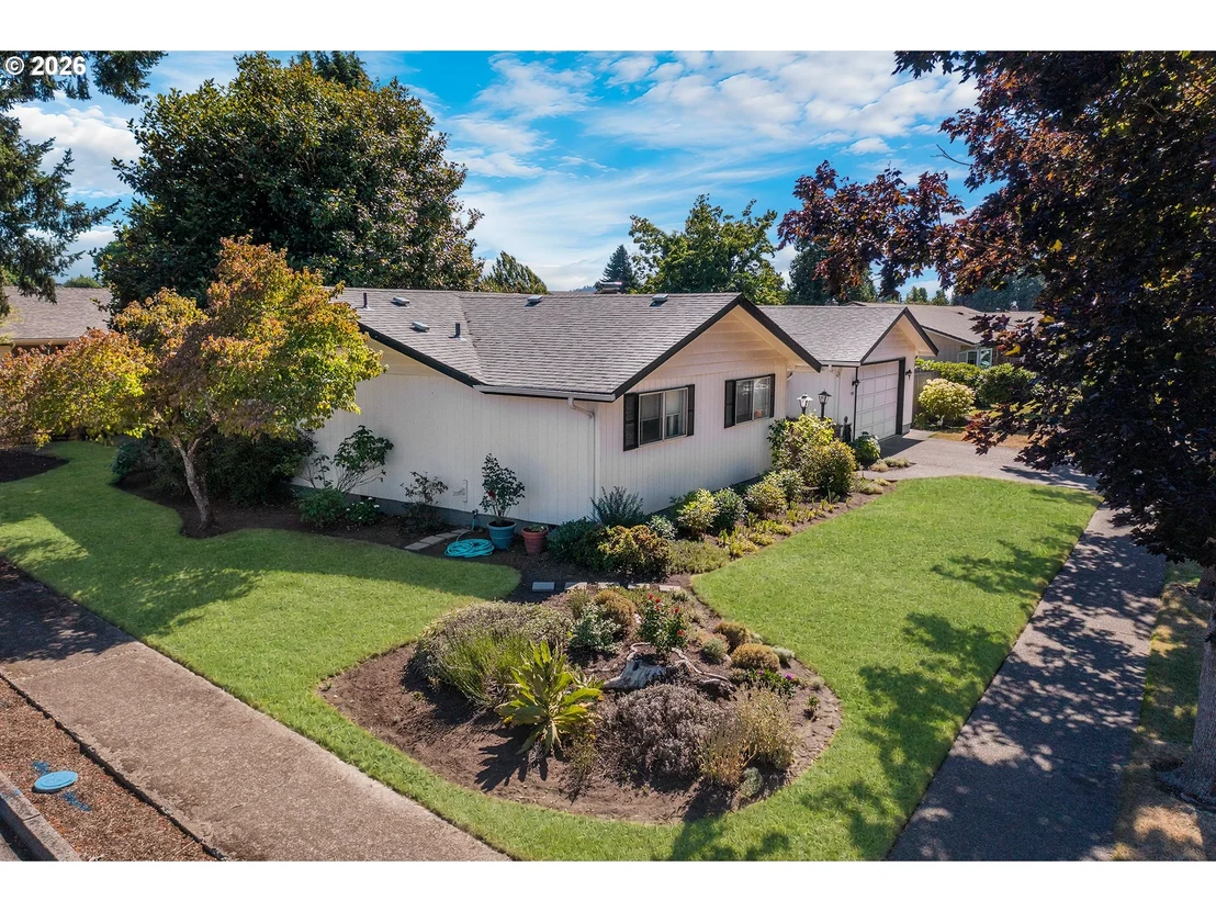 Photo of 1421 Lawnridge AVE