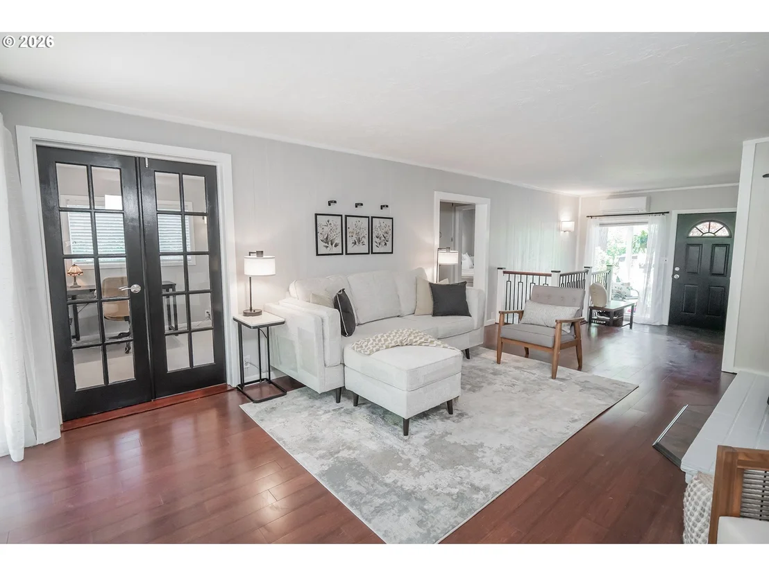 Photo of 1400 W 40TH AVE