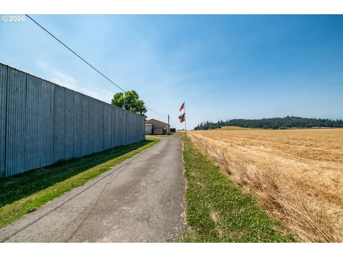 Photo of 34976 KAMPH DR