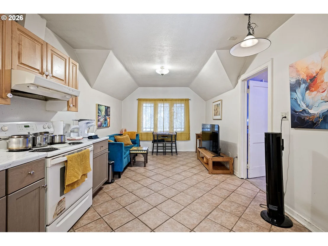 Photo of 55 FEDERAL LN