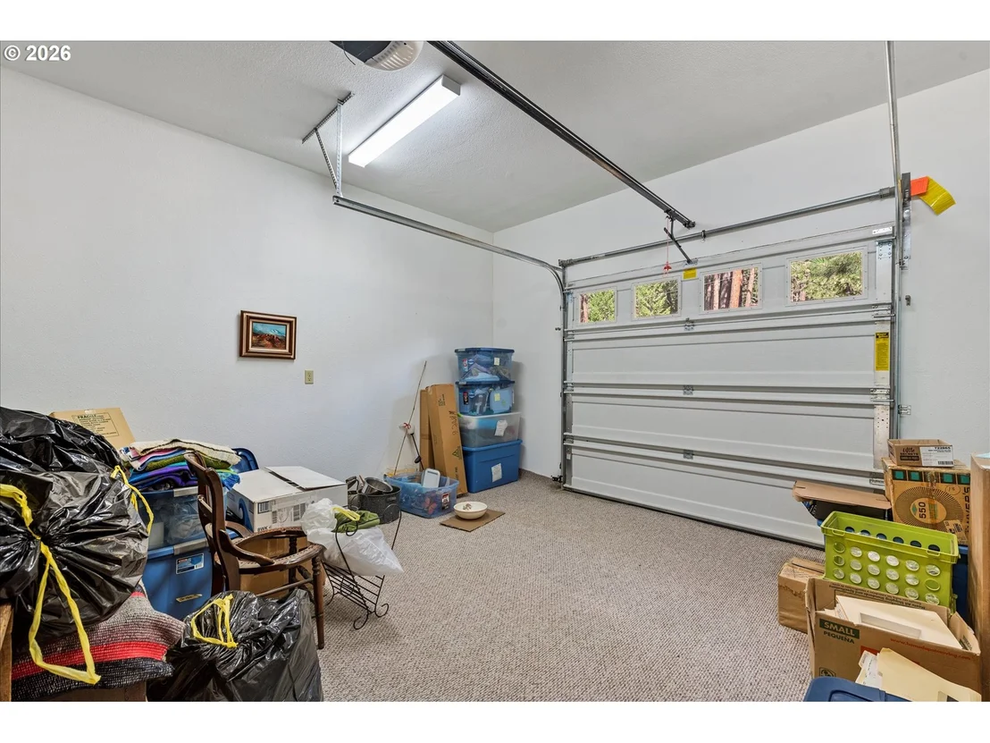 Photo of 395 BONANZA ST