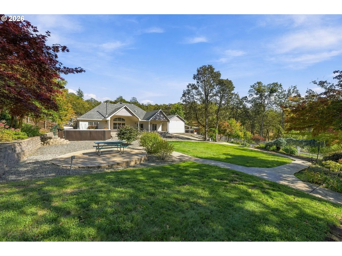 Photo of 711 SABLE DR