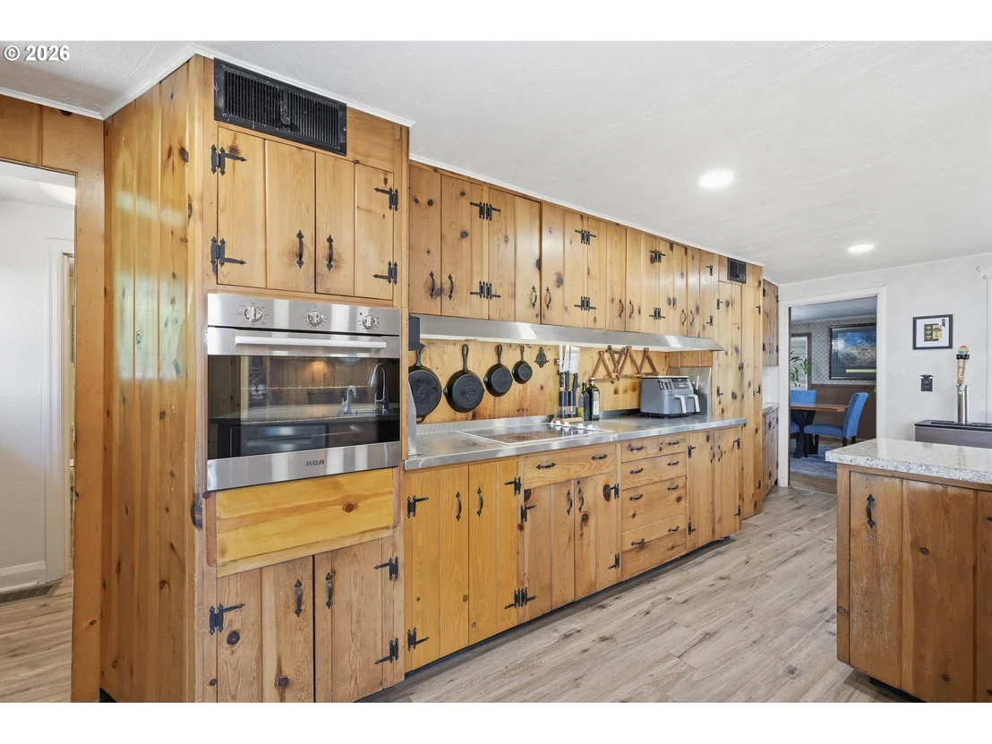 Photo of 110 CORLISS LN