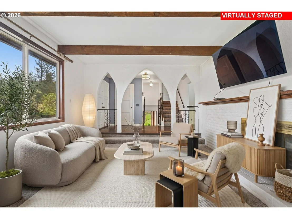 Photo of 28974 GIMPL HILL RD