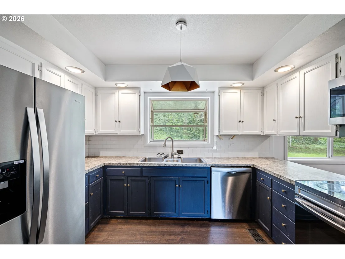 Photo of 28974 GIMPL HILL RD