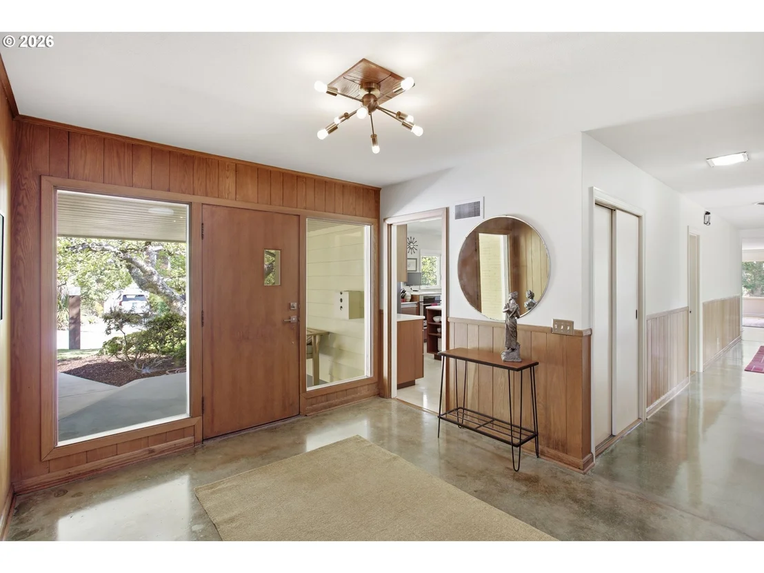Photo of 60 W 22ND AVE