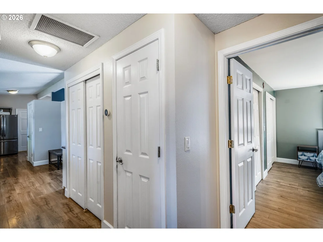 Photo of 276 KNIGHT AVE