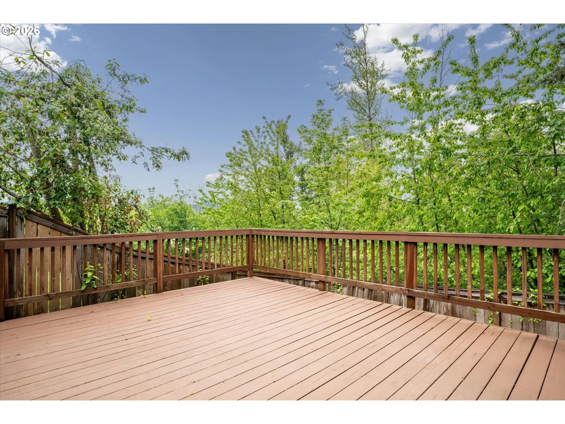 Photo of 553 S 48TH PL