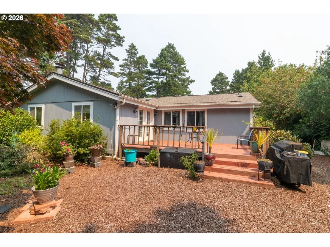 Photo of 4792 RHODODENDRON LOOP