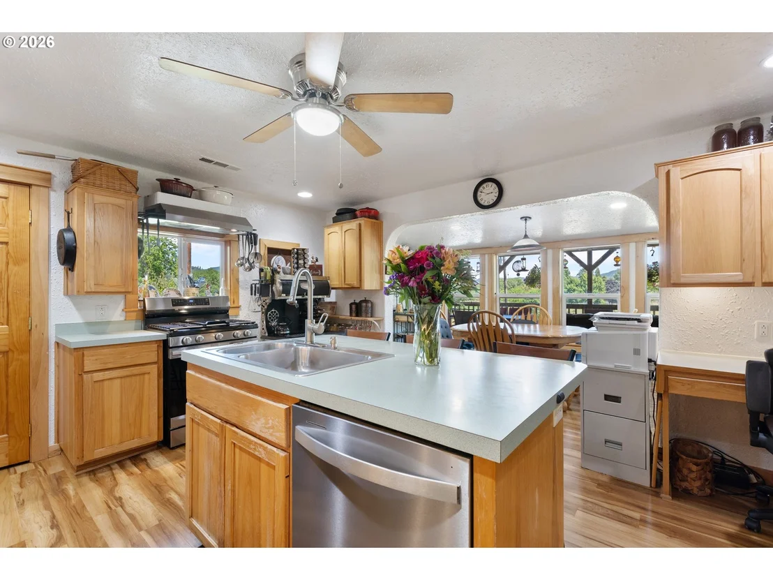 Photo of 220 Faver DR