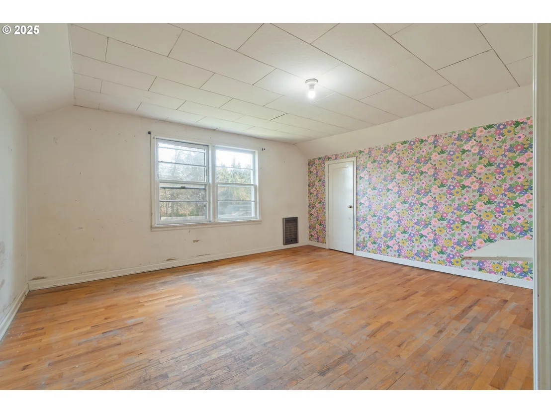 Photo of 412 GARDNER AVE