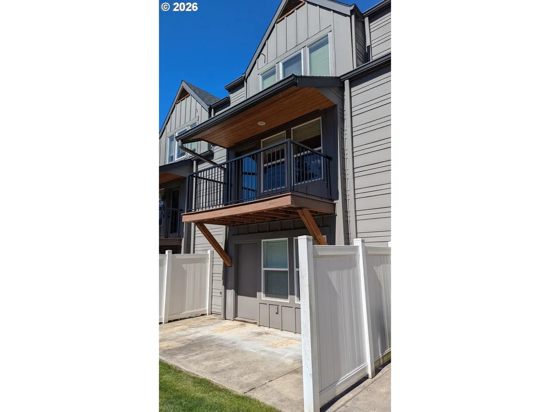 Photo of 16817 CHULA VISTA AVE