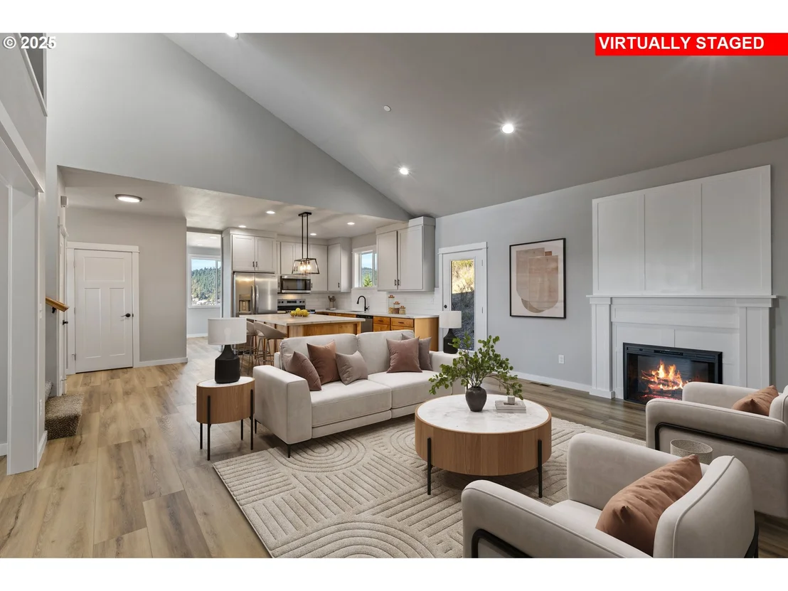 Photo of 664 BROOKS LOOP