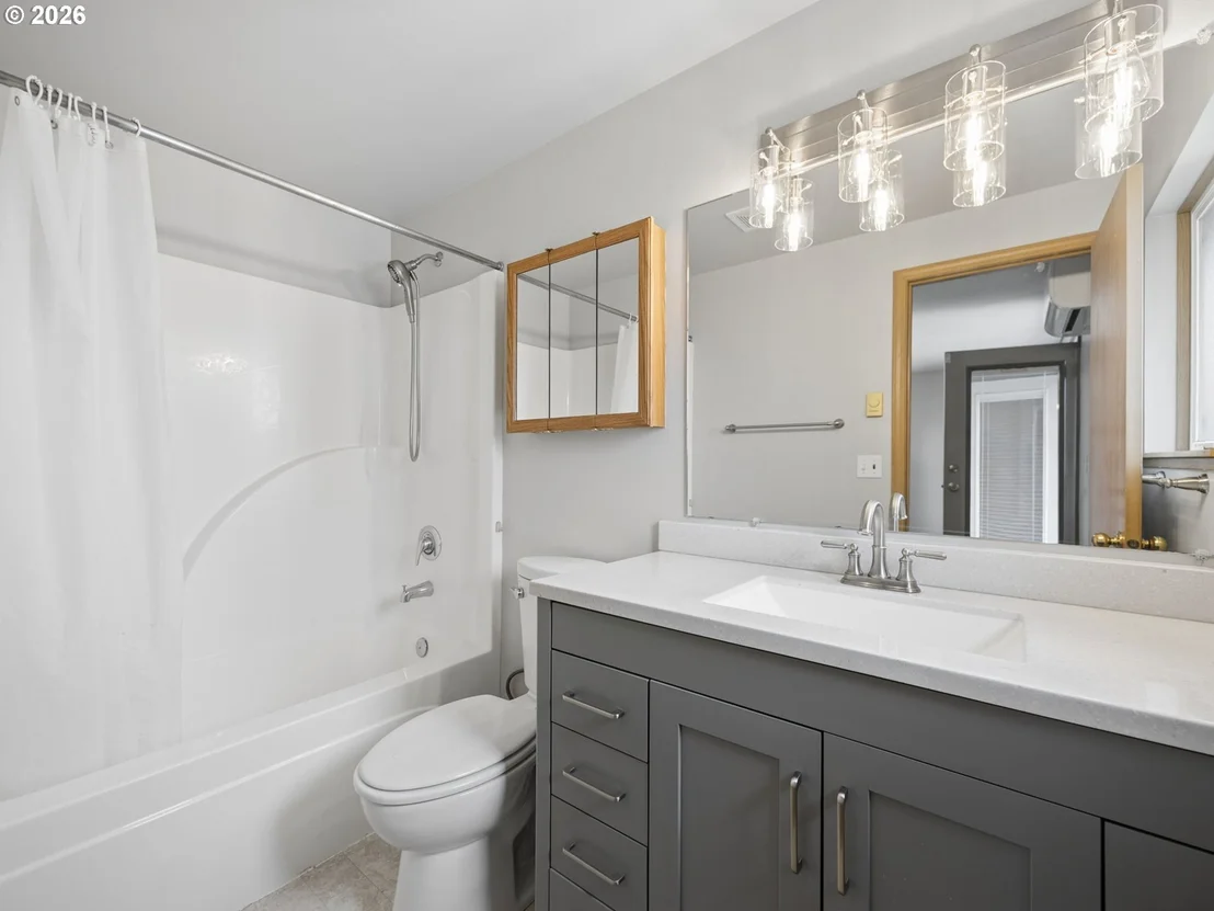 Photo of 12866 SE DAVIS LOOP