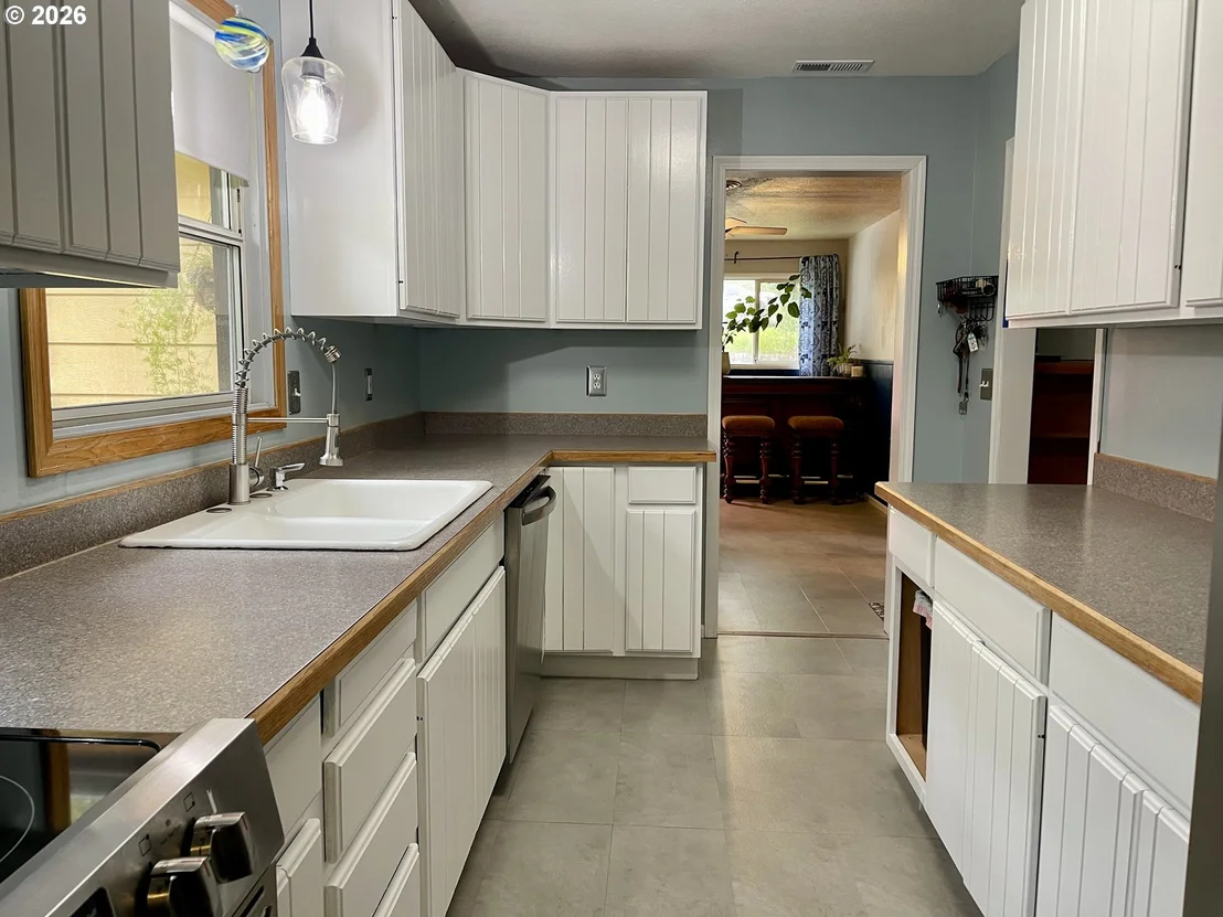 Photo of 93524 EASY LN