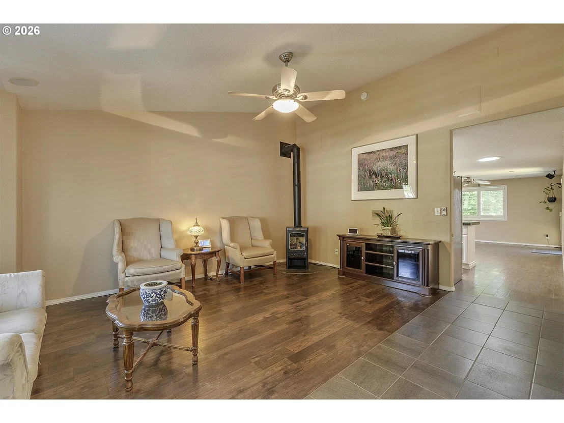 Photo of 1235 CRYSTAL LN