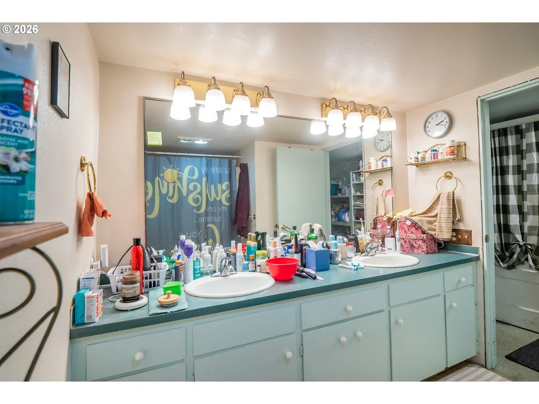 Photo of 87161 CENTRAL RD