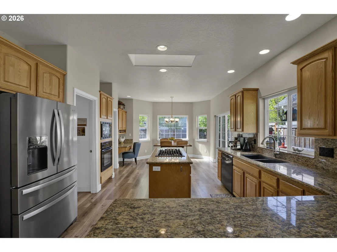 Photo of 190 NAISMITH BLVD