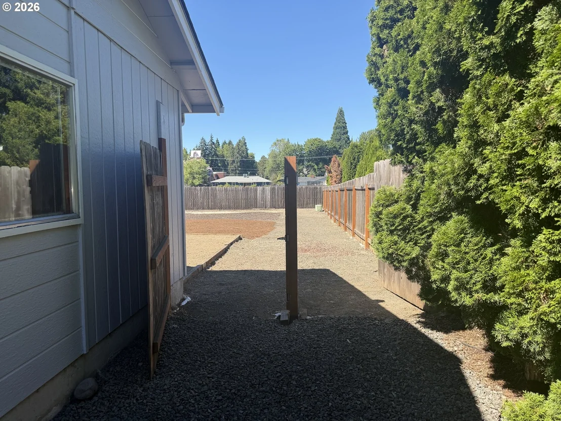 Photo of 4478 HILTON DR