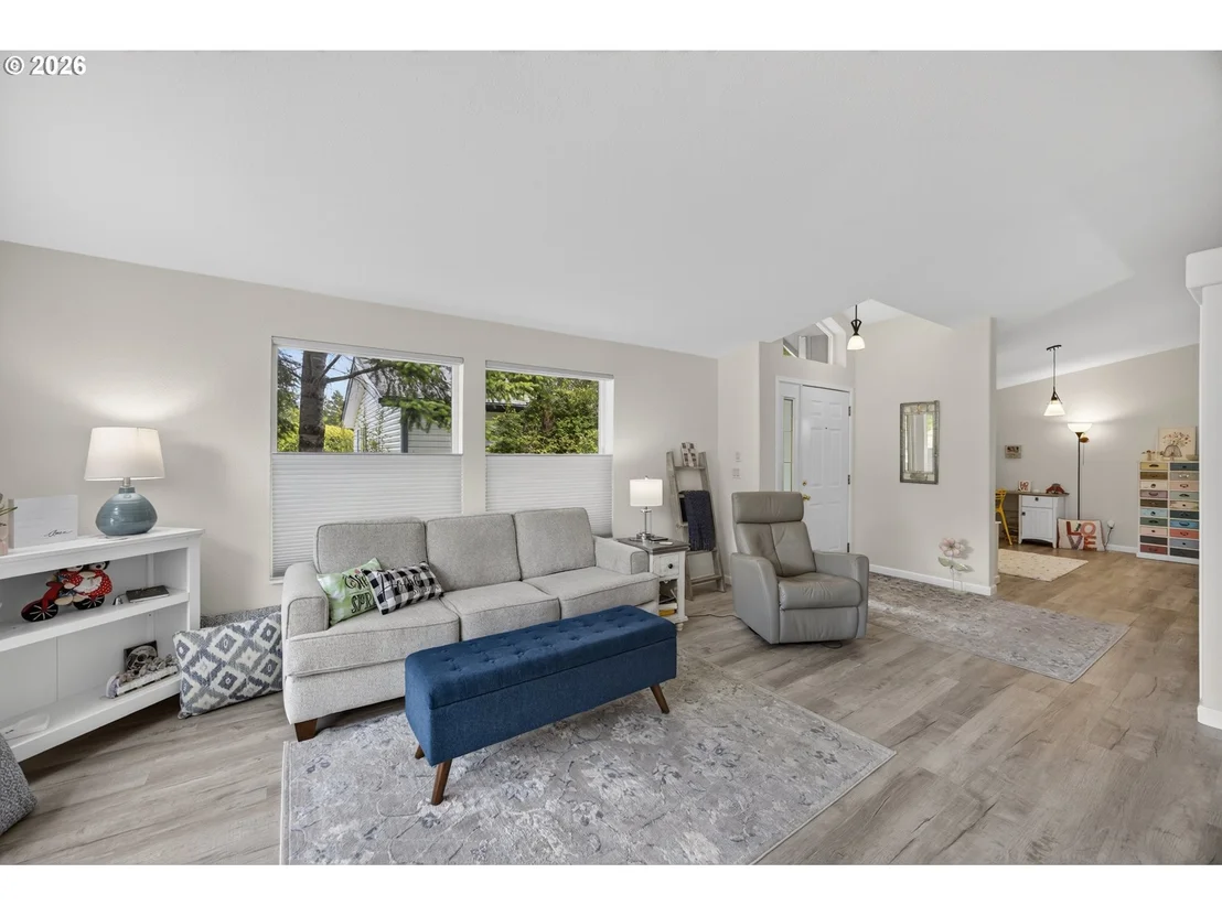 Photo of 438 SHERWOOD LOOP