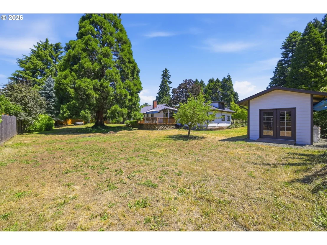 Photo of 110 CORLISS LN