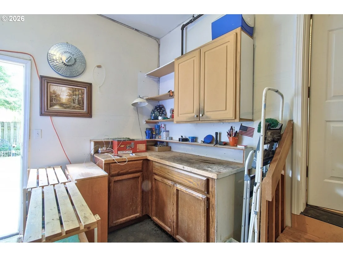 Photo of 469 HARRIS LN