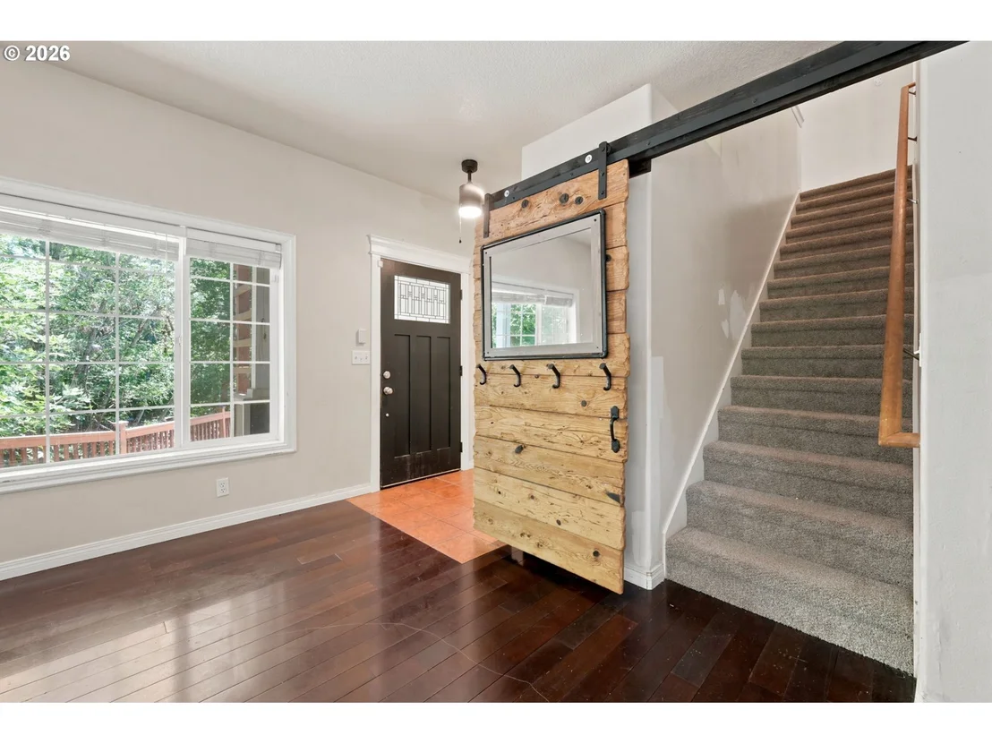 Photo of 4398 SPRING MEADOW AVE