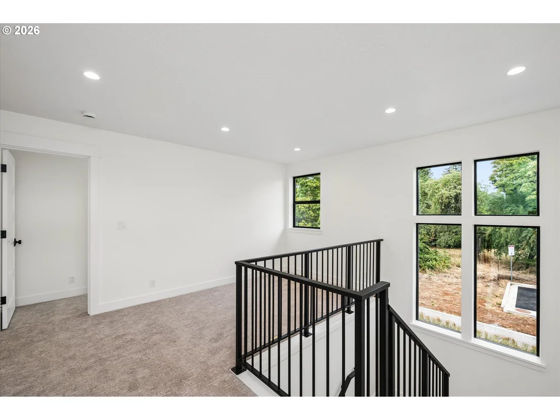 Photo of 89 CHURCHVIEW DR