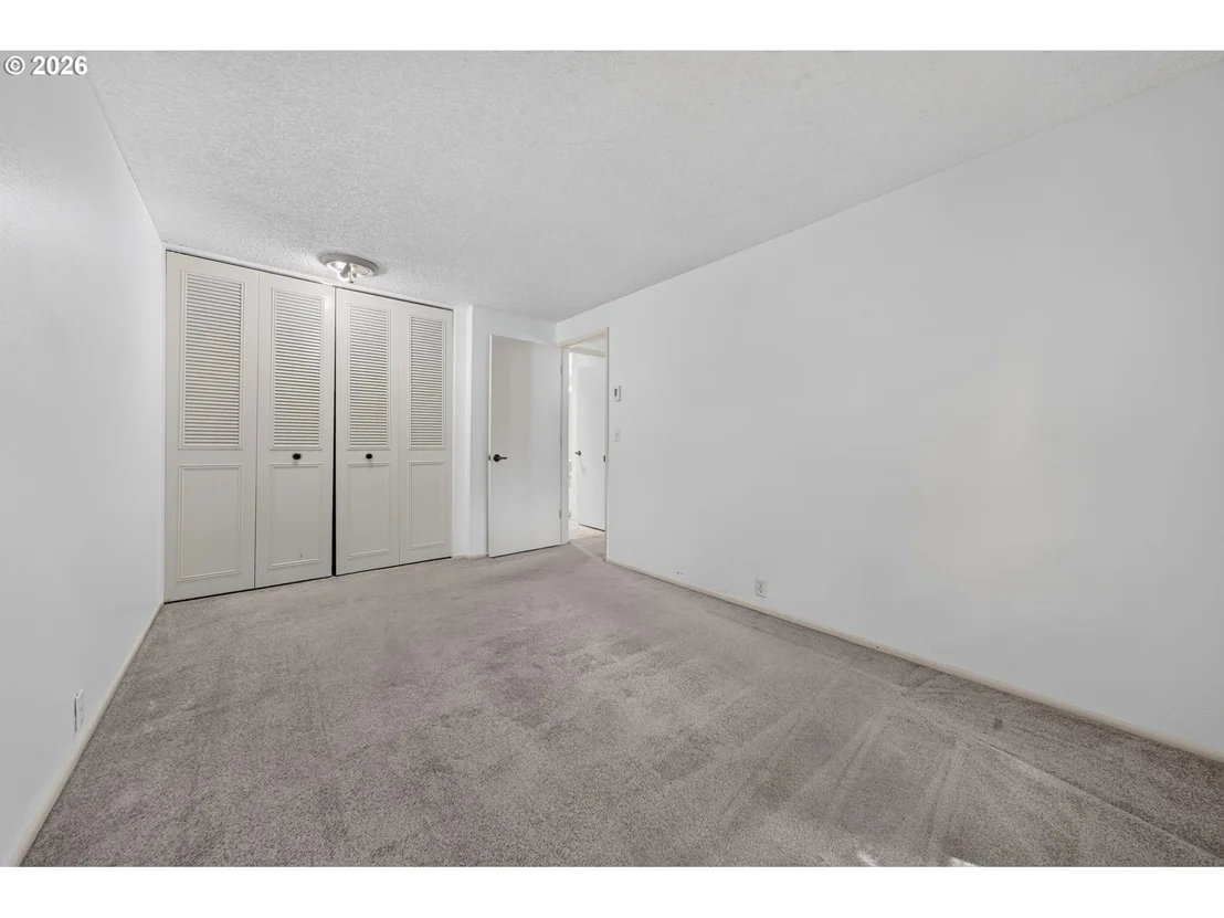 Photo of 20 BRAE BURN DR