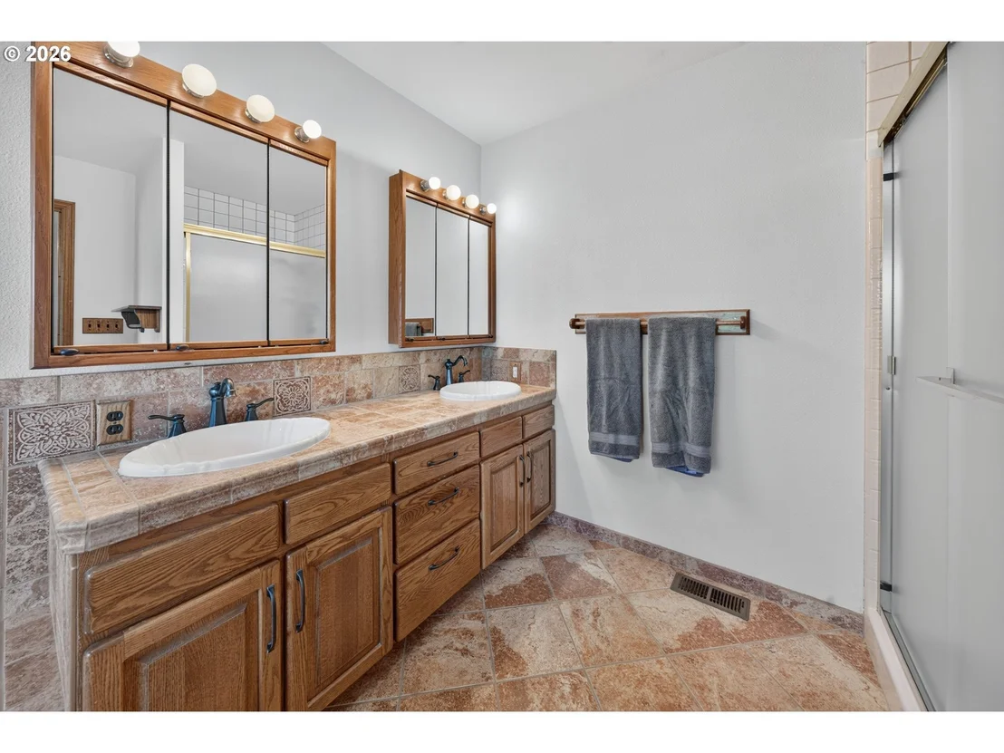 Photo of 269 BAILEY DR